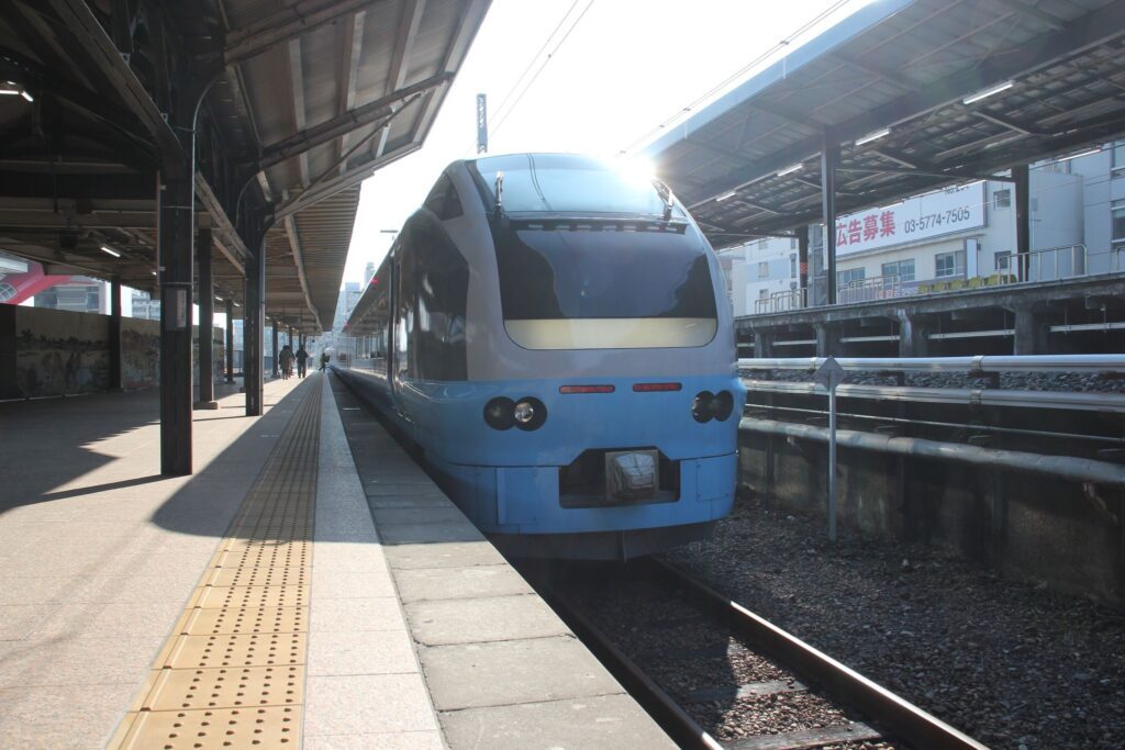 E653系 新金線旅客化祈念号（ツアー）（2026年3月1日） - 鉄道コム