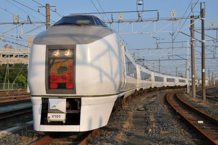 今度は「651系カラー」に！ ふくしまDC特別企画でE657系1本が塗装変更