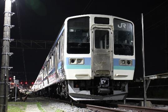 211系 大月夜行（ツアー）（2026年5月10日） - 鉄道コム