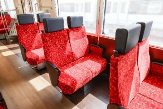 阪神電車の座席指定サービス、名称は「らくやんシート」 山陽電車へも