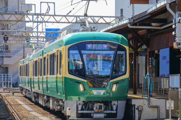江ノ電、新型車両「700形」を追加導入 カラーデザインは「テーマ別
