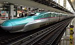 JR_East_E5_Series_Tohoku_Shinkansen_Hayabusa