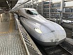 /upload.wikimedia.org/wikipedia/commons/thumb/0/02/JR_Central_N700S_Front_Kyoto_20170727.jpg/800px-JR_Central_N700S_Front_Kyoto_20170727.jpg