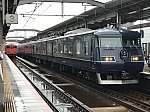 出雲市駅2番線に入線した117系寝台特急WEST EXPRESS 銀河 大阪行き(2020/9/12)
