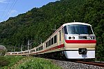 /upload.wikimedia.org/wikipedia/commons/thumb/a/af/Seibu-Railway_Series10000-10105F.jpg/1024px-Seibu-Railway_Series10000-10105F.jpg