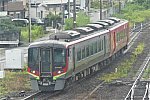 後免駅に到着する特急［しまんと１号］