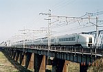 1993-A0205e600.jpg