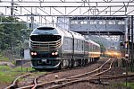 3-25・b-DSC2_0245・TWILIGHT EXPRESS 瑞風＋サンライズ出雲・荘原駅・