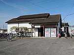 予讃線・伊予富田駅