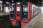 小倉駅に停車中の813系電車