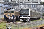 JR東日本209系電車と113系電車
