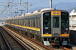 阪神9000系による奈良行き快速急行