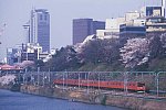 00春201系飯田橋