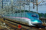 Shinkansen,_the_Hayabusa_and_the_Super-Komachi_super_express