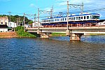 夏の午後の平田船川