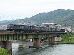 WEST EXPRESS 銀河号がJR奈良線の宇治側鉄橋を渡る