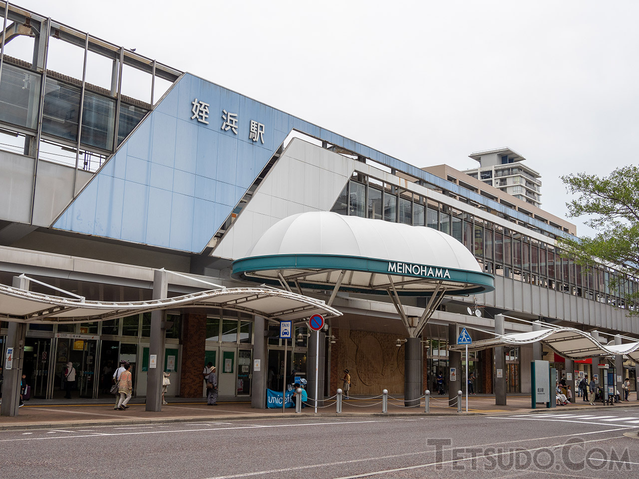 福岡市営地下鉄空港線とJR筑肥線の接点となっている姪浜駅。両路線とも、当駅を始発駅としています