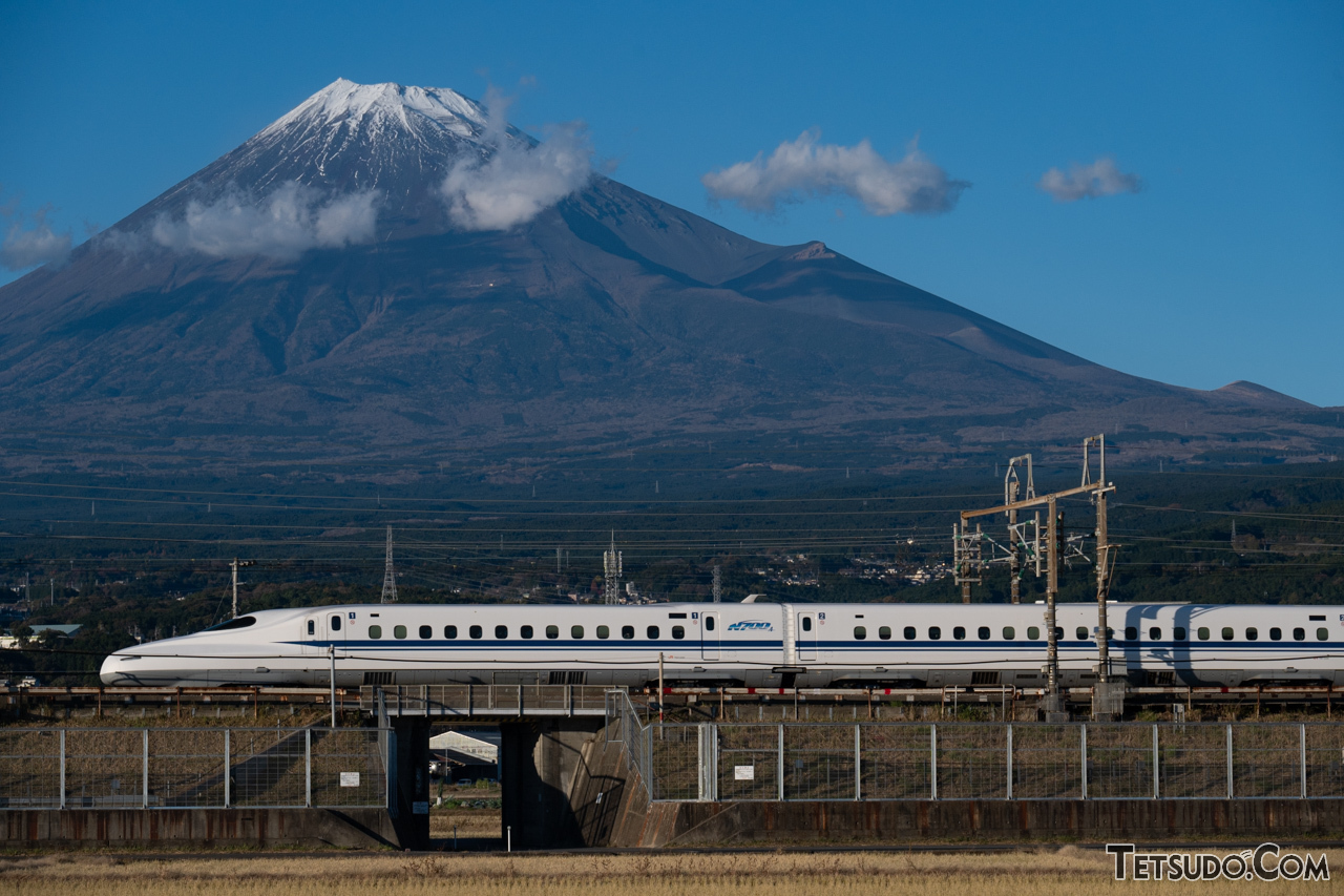 こちらも節目の年となった東海道新幹線「のぞみ」
