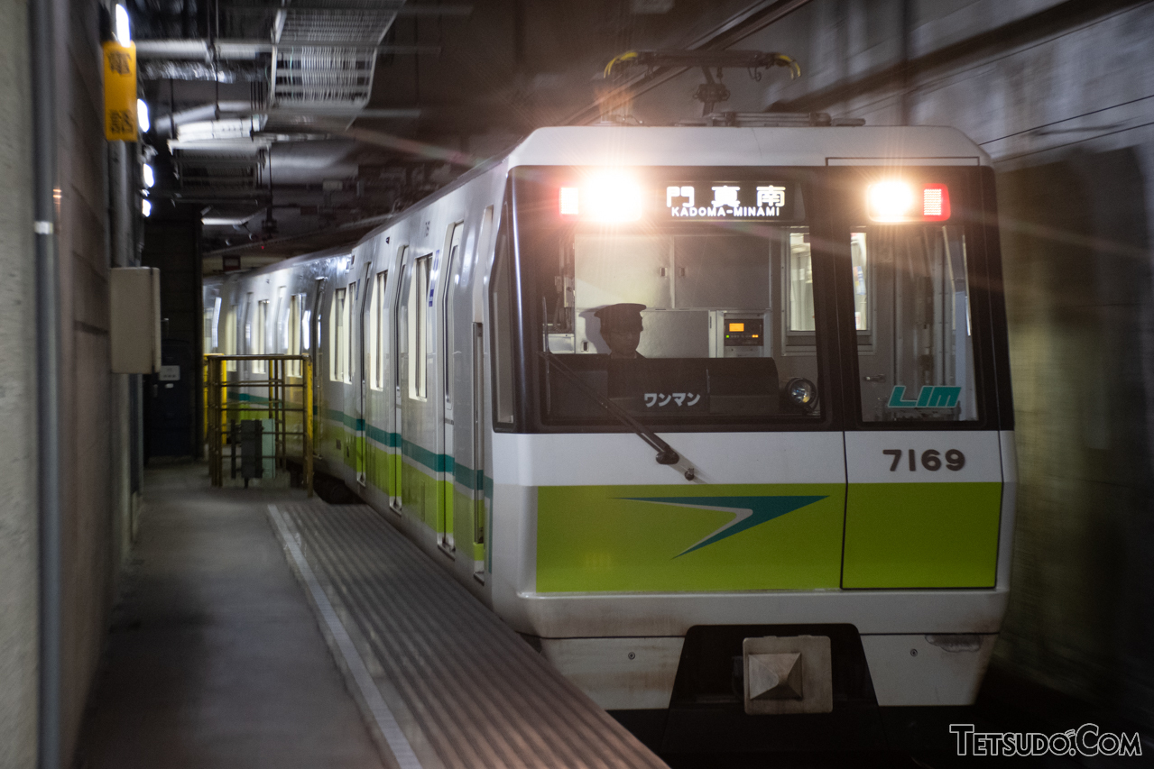 鉄輪式リニアモーターカーを採用した、大阪メトロ長堀鶴見緑地線