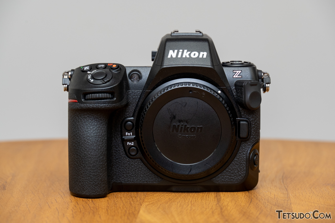 ニコンの新型ミラーレスカメラ「Z 8」