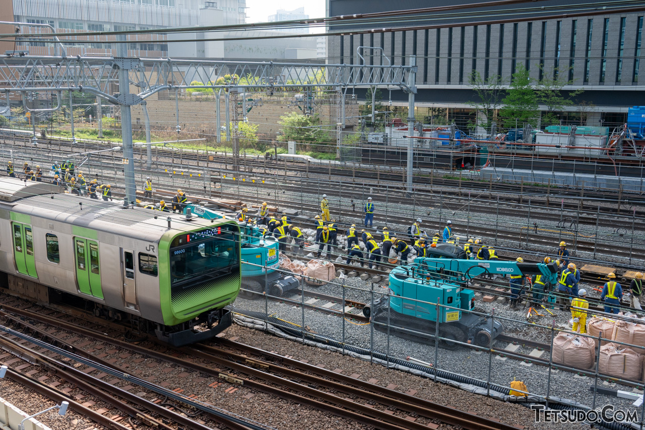 線路切替工事の現場