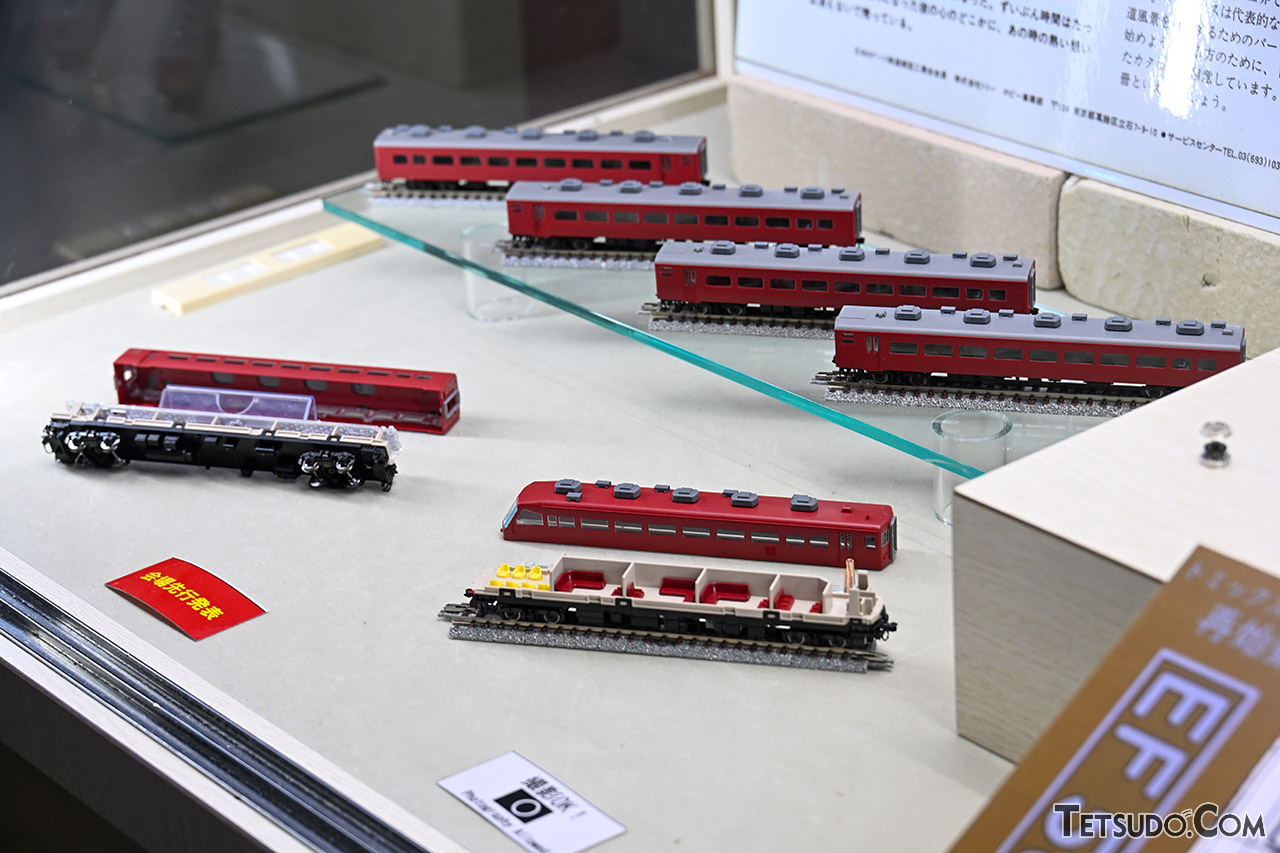 上野駅に「懐かしの通勤電車」が入線！ 鉄道模型「トミックス」50周年