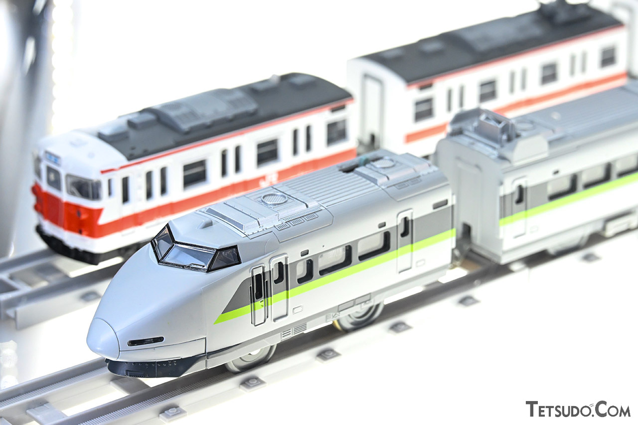 上野駅に「懐かしの通勤電車」が入線！ 鉄道模型「トミックス」50周年