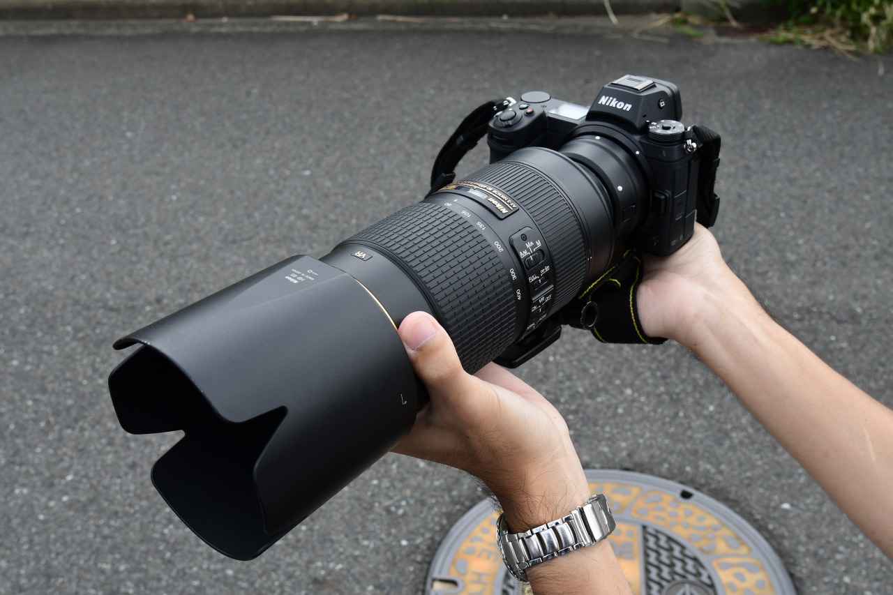 Z7にFTZを介してAF-S NIKKOR 80-400mm f/4.5-5.6G ED VRを装着した状態